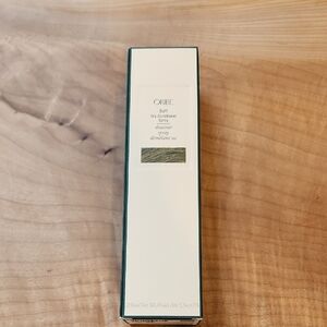 Oribe Soft Dry Conditioner Spray